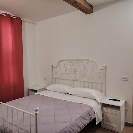 Casa Paradigna بارما المظهر الخارجي الصورة