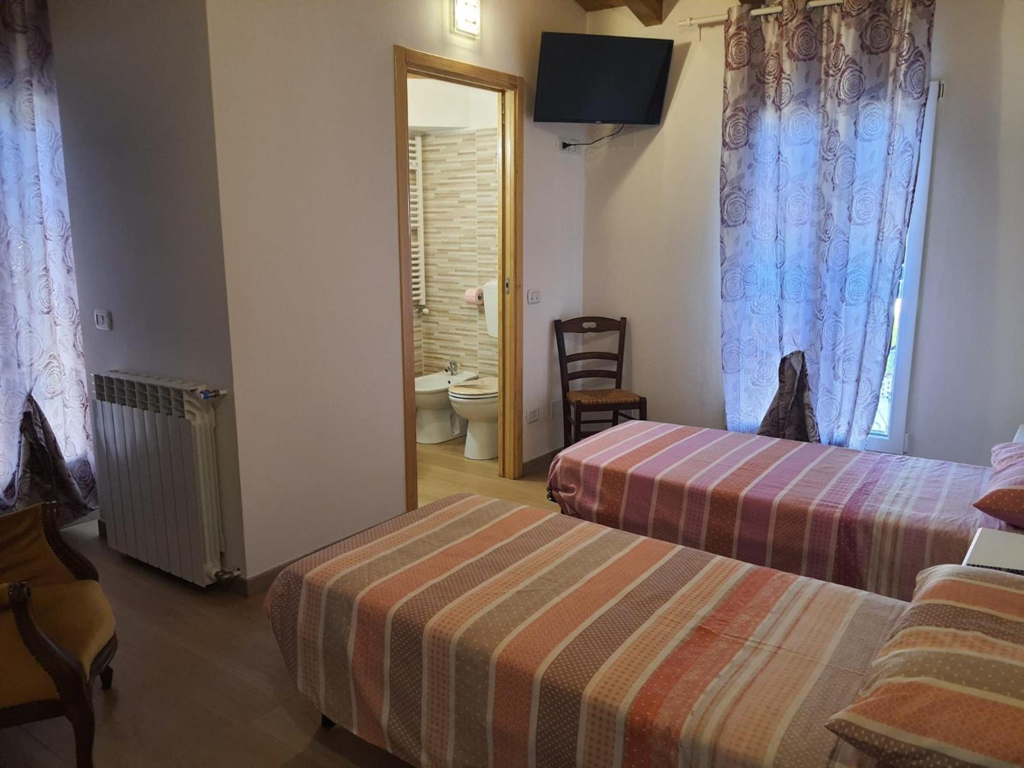 Casa Paradigna بارما المظهر الخارجي الصورة