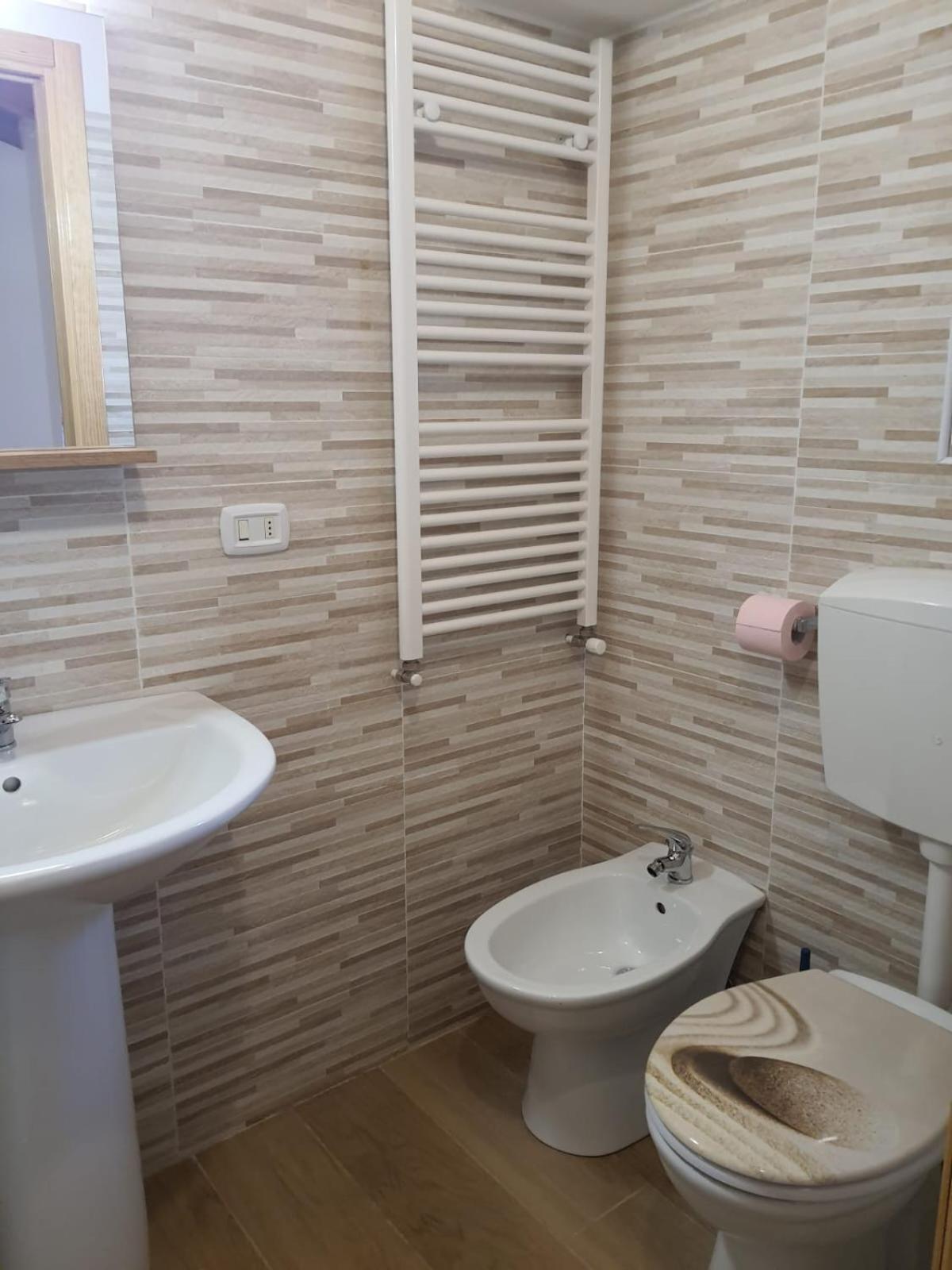 Casa Paradigna بارما المظهر الخارجي الصورة